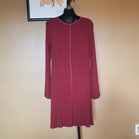 "NWT" red ribbed dress - Picture 5 of 5
